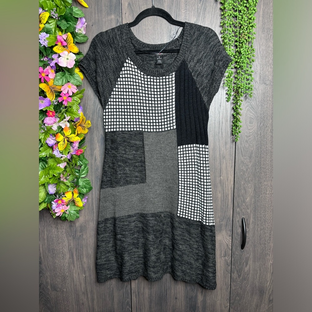 **🌼3/$30🌼Style & Co Short Sleeve Colorblock Woven Sweater Dress Size Medium - Picture 4 of 16